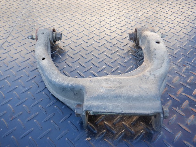 HD571 WGNC34 ステージア プライムエディション 純正 左 フロント アッパーアーム 40796拍卖