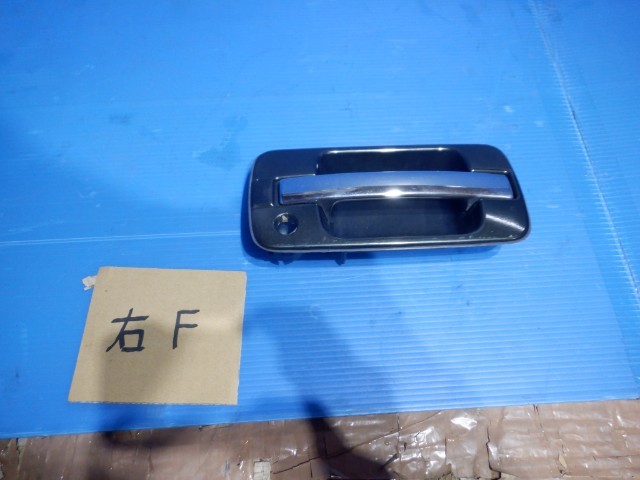 いすゞ イスズ BIGHORN ビッグホーン UBS69GW 純正 右 フロント ドア アウターハンドル 40871/b1拍卖