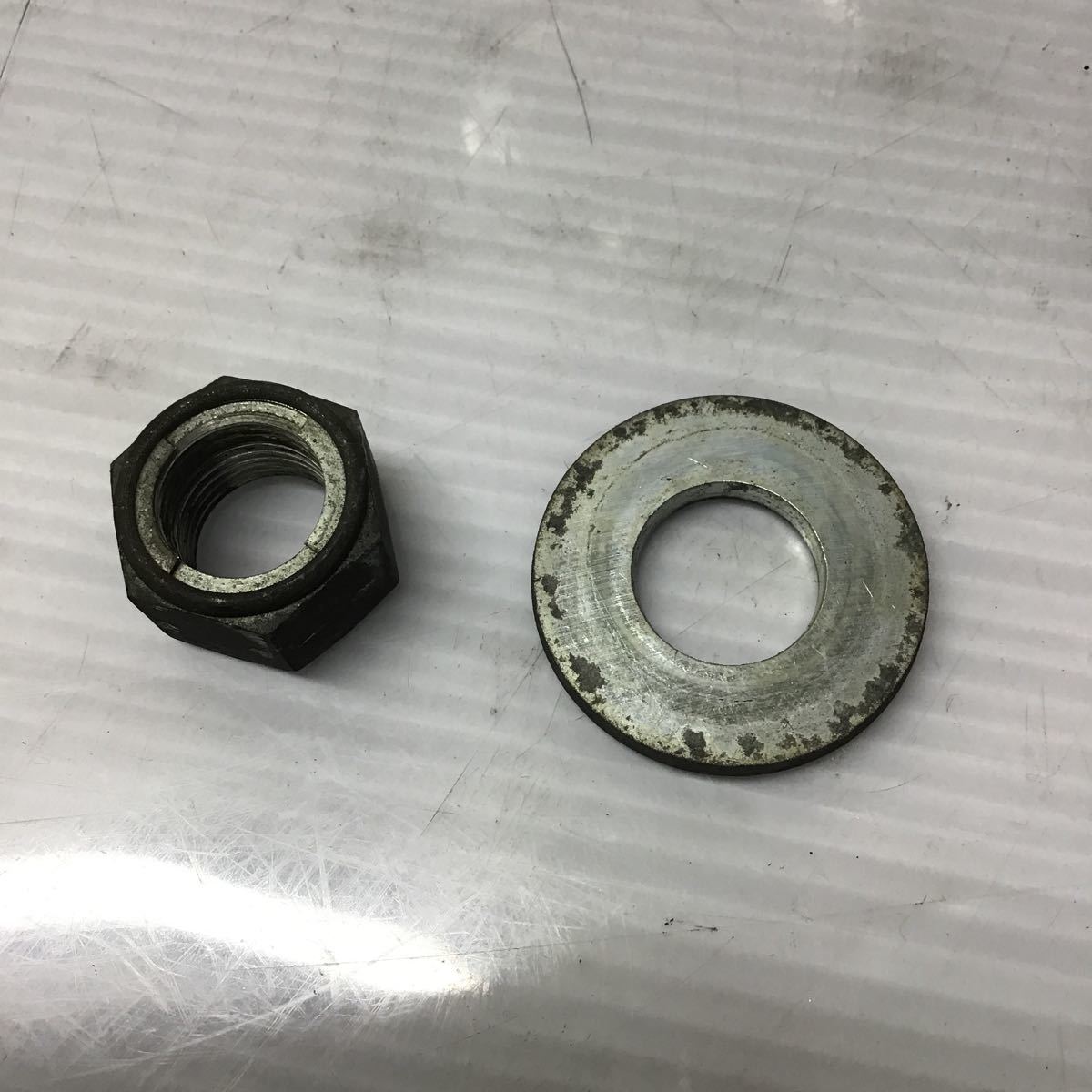 H15-63 スズキ レッツ2 CA1PC リアホイールナット 純正部品拍卖