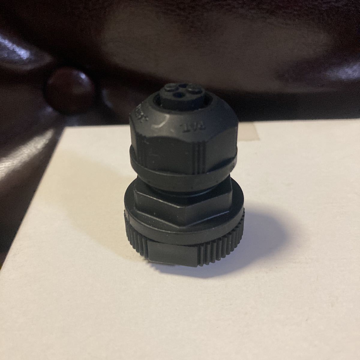 キャプコン OA-W16-224 オーム電機 新品 1個 送料120円 防水型 適合電線径1.7〜2.2mm 板厚4mm 取付穴径21mm拍卖