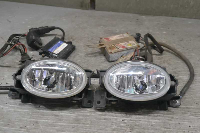 ステップワゴン G 前期(RG1) 純正 コイト 動作保証 フォグランプ 左右 セット 右 左 社外バラスト付 114-22397 / 33901-SLJ-003 K067105拍卖