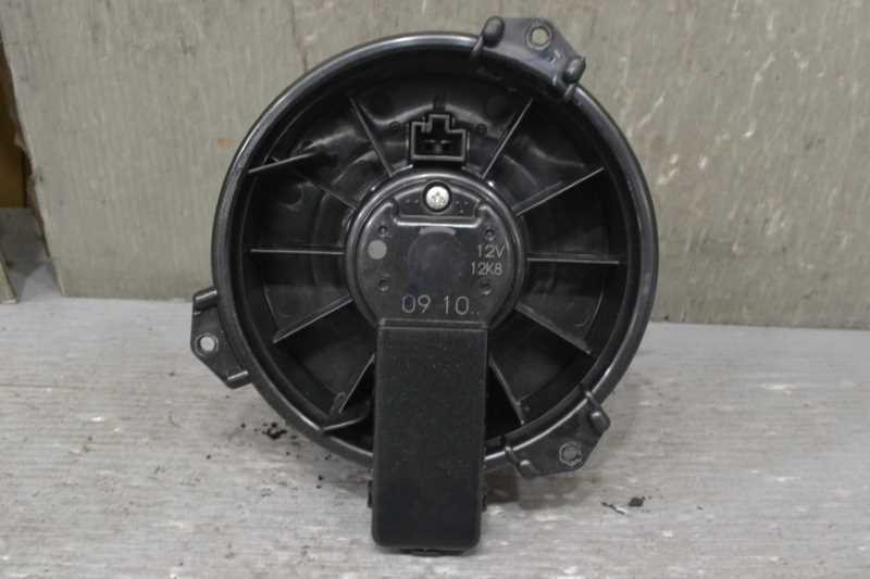 ムーヴ カスタム ターボ 後期(L175S) 純正 破損無 取付OK 動作保証 ブロアファンモーター ヒーターモーター / 88550-B2100 K067519拍卖