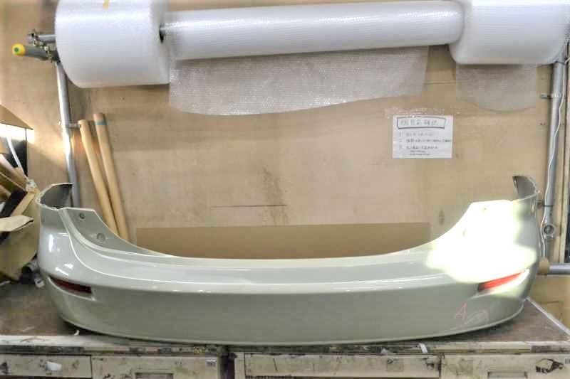 プレマシー 後期(CREW) 純正 破損無 取付OK リアバンパー 37A K067491拍卖