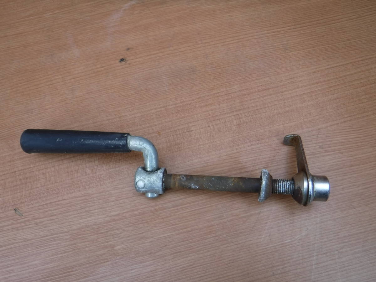 ホンダ 耕うん機 F310 部品 ハンドル固定ボルト拍卖