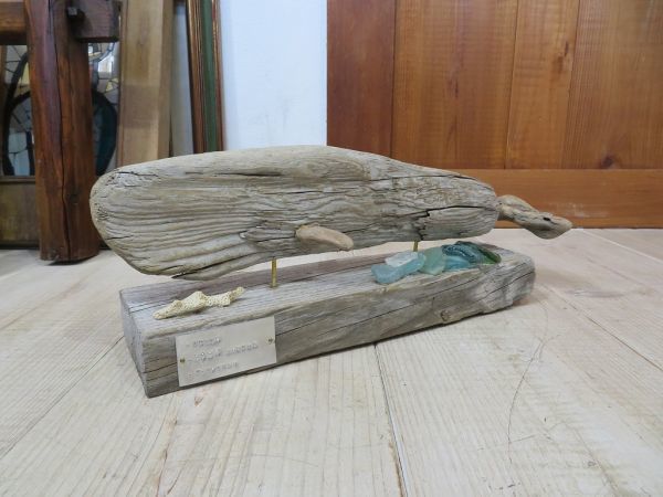 【流木/シーグラス/アート】 WHALE/マッコウクジラ 検索用⇒ 木製/天然木/流木/置物/オブジェ/ビーチグラス/鯨/ホエール/くじら/D0129拍卖