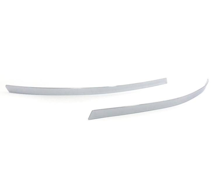 アウディ用 A4 B7 セダン 2004-2008 クロームメッキ フロントバンパーガーニッシュモール ストリップカバー拍卖