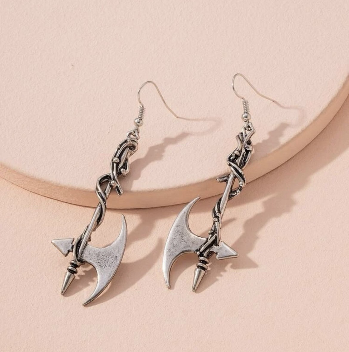 未使用 斧 ピアス シルバー 鎌 カマ ゴシック 地雷 ゴスロリ ロリータ 死神 ホラー ハロウィン オノ拍卖