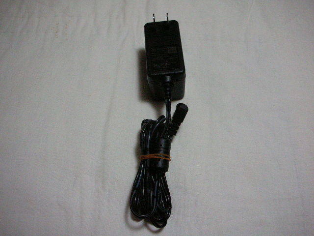 ◆中古品 Benesse ベネッセ ACアダプタ UVL110-0520◆チャレンジパッド 専用 拍卖