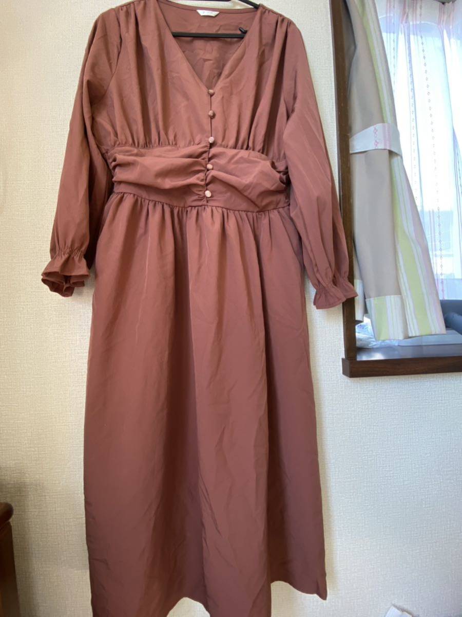 ギャザーワンピース 、美品、裏地付き、フリーサイズ拍卖