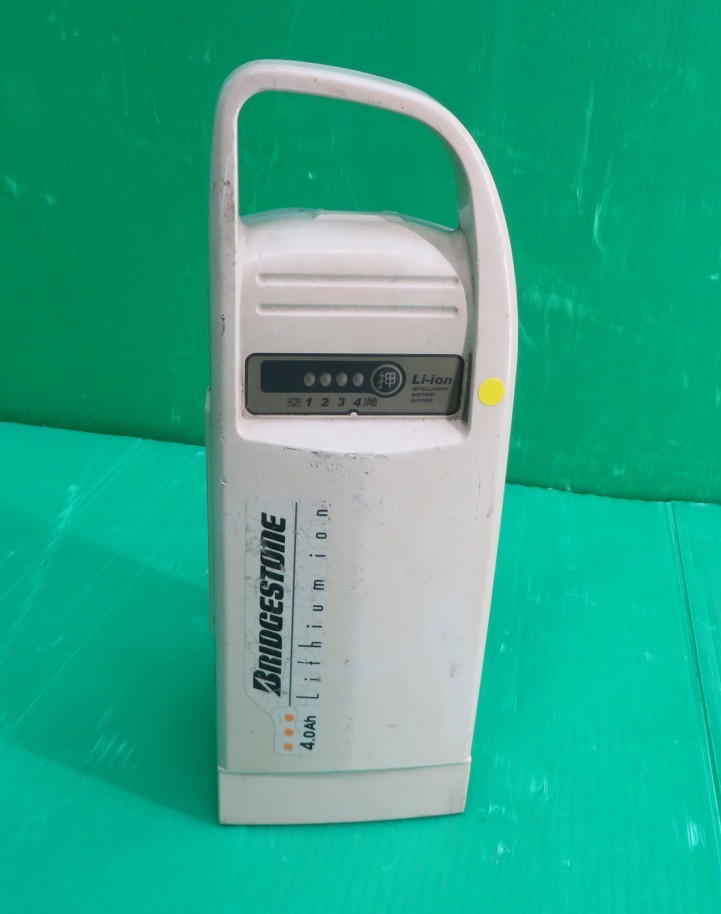 215■ジャンク!ヤマハ電動自転車 バッテリー X48-12 充電エラー拍卖