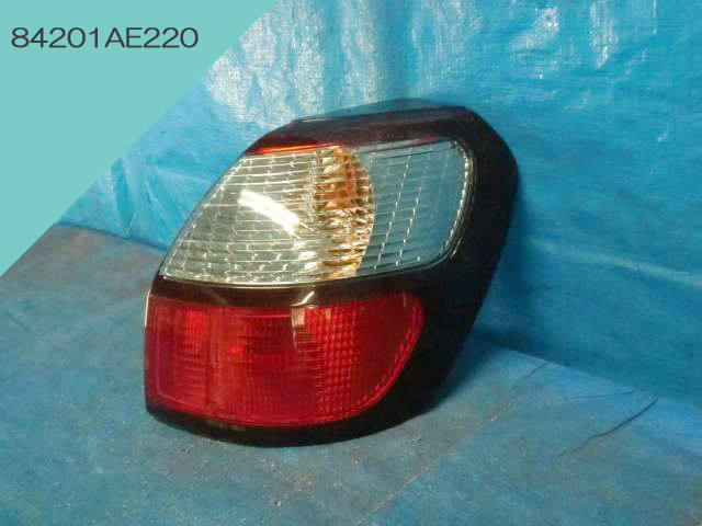 0A】 レガシー BH9 / 右テールランプ 84201AE220 イチコ 4836A / BHE ブレーキレンズ / ワゴン【927022】拍卖