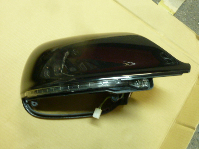 アウディ Q5 ドアミラーカバー ウインカー付き拍卖