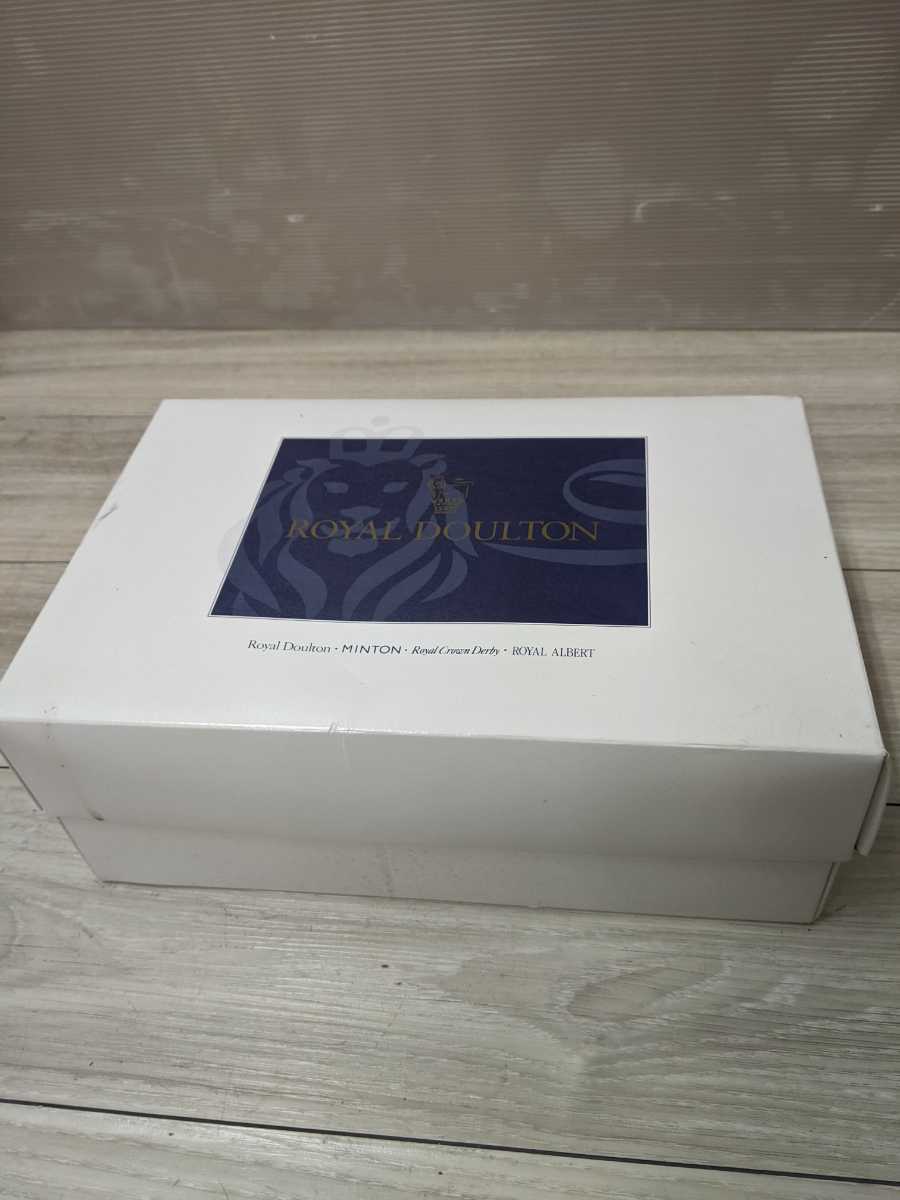 ロイヤルドルトン カップ&ソーサ― ATLANTA ペア 新品未使用品拍卖