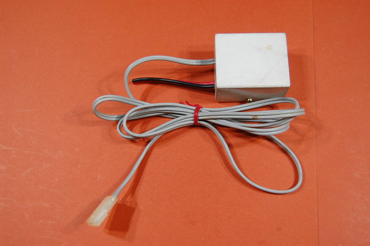 ジャンク 電源コンバーター DC9V? 自作品? 動作未確認 現状渡しにて R-062 拍卖