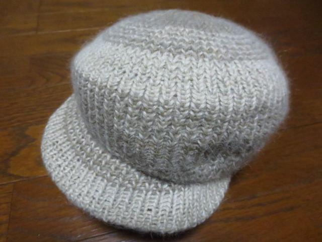 未使用品 BUONA GIORNATA ボナジョルナータ 柄物モヘア入り編み込みニットキャップ つば付き F イタリア製 ベージュ拍卖