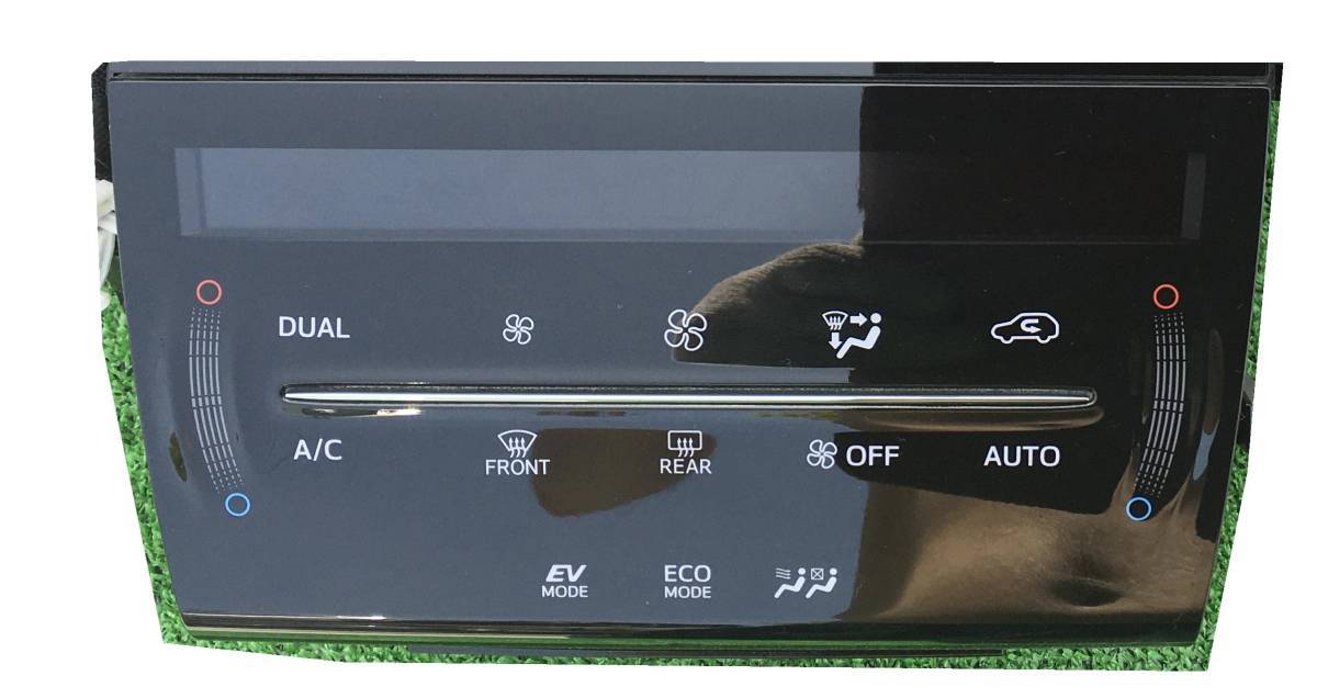 TO3 / HARRIER / ハリアーハイブリッド / AVU65W / 4WD / エアコンスイッチパネル / Air conditioner switch panel拍卖