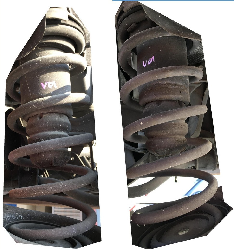 VO1 / ボルボ / VOLVO / S60 / FB4164T / B4164T / 2個セット / 右左 / リアスプリング / Rear spring拍卖