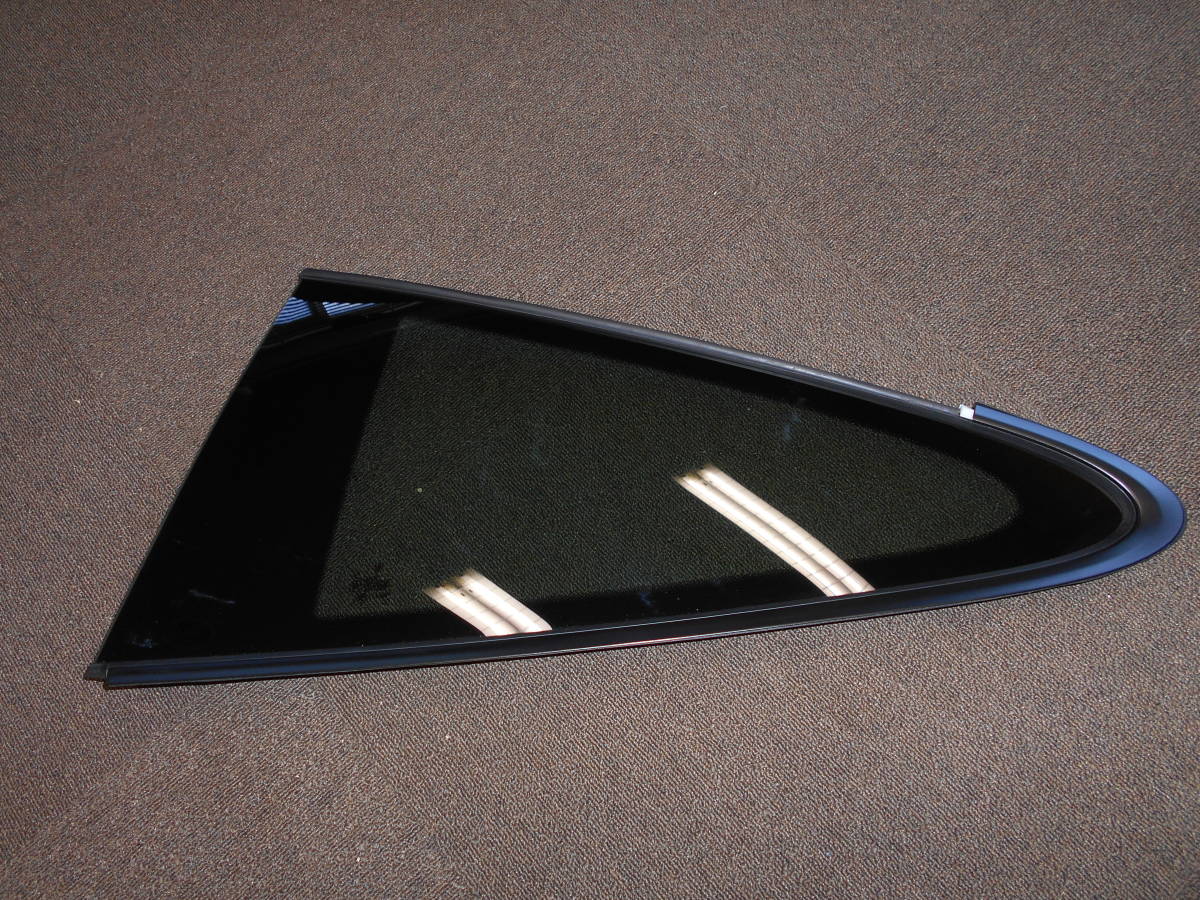 #22 PORSCHE ポルシェ 左クォーターガラス サイドガラス ウィンドウ 9915431110003C 991 拍卖