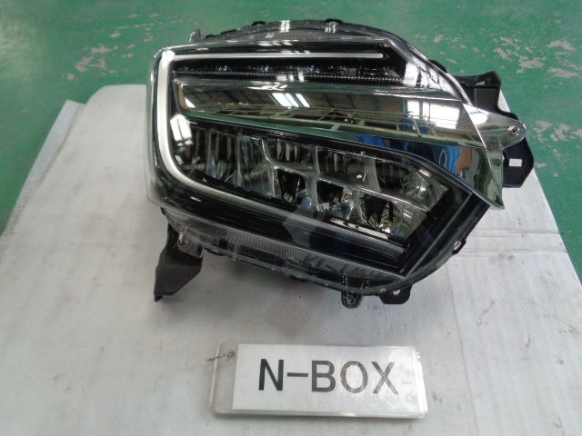 N-BOX カスタム JF3 右ヘッドランプユニット LED 即決 6309拍卖