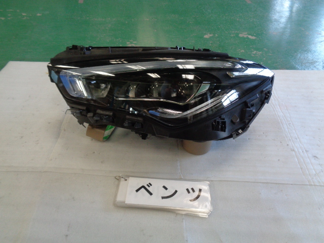 メルセデスベンツ CLA200d 118312M 左ヘッドランプユニット LED 即決 6322拍卖