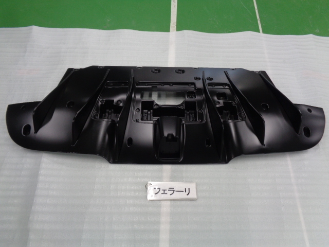 フェラーリ F142B F488スパイダー リヤーディフューザー 即決 6257拍卖