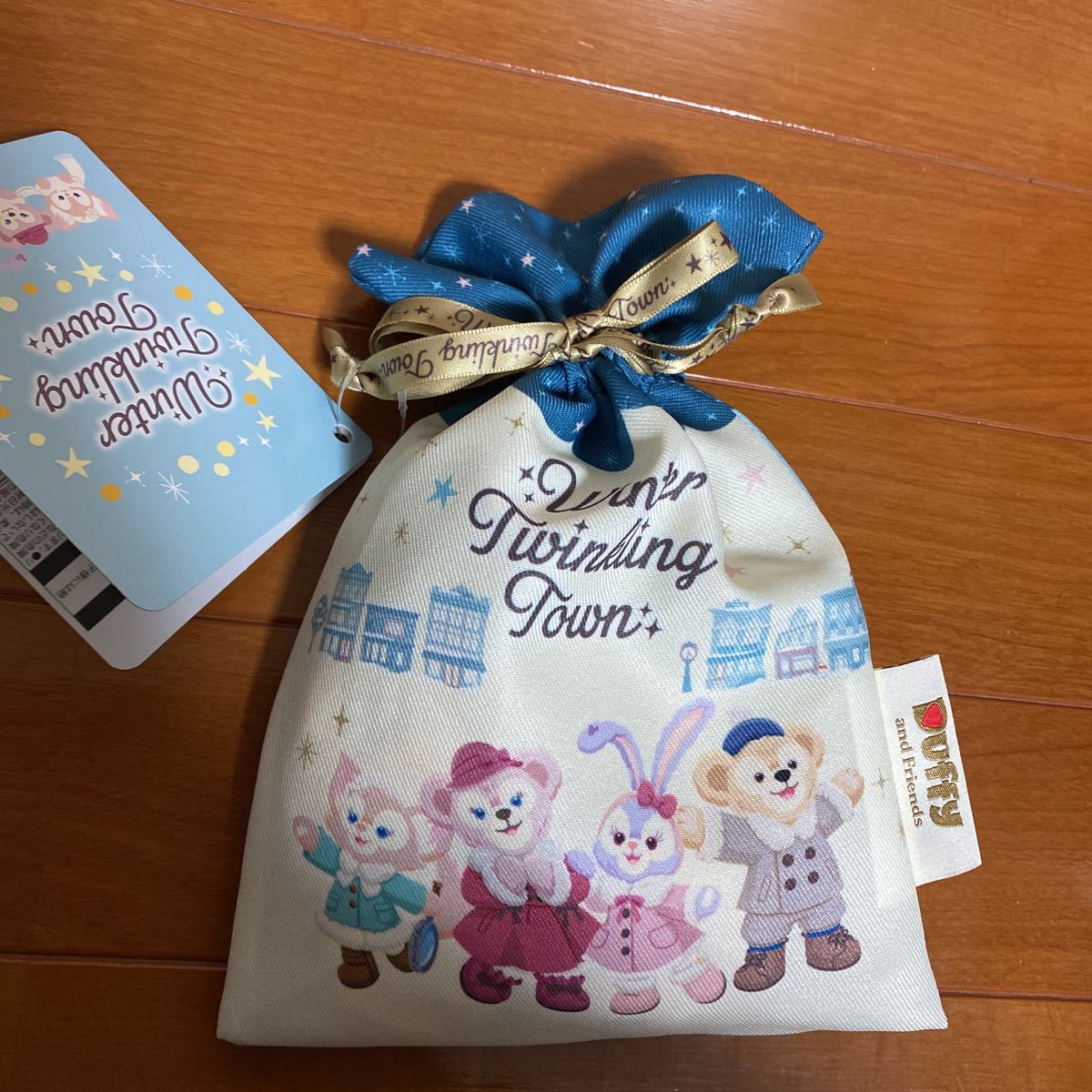 11/14発売 ★ マシュマロ 巾着 きんちゃくディズニー ダッフィー ウィンタートゥインクリングタウン シェリーメイ クリスマス 新品タグ拍卖