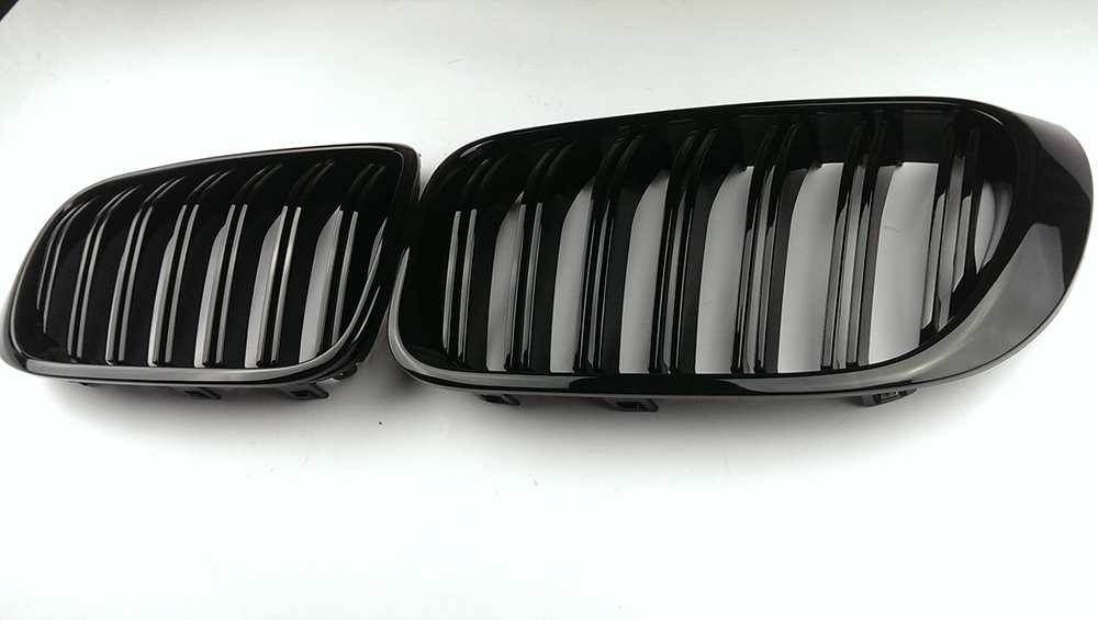即納対応 交換用 左右 取付簡単 BMW F25 X3 後期 F26 X4 M LOOK フロントグリル 光沢黒 艶有黒 ABS 2014-2017拍卖