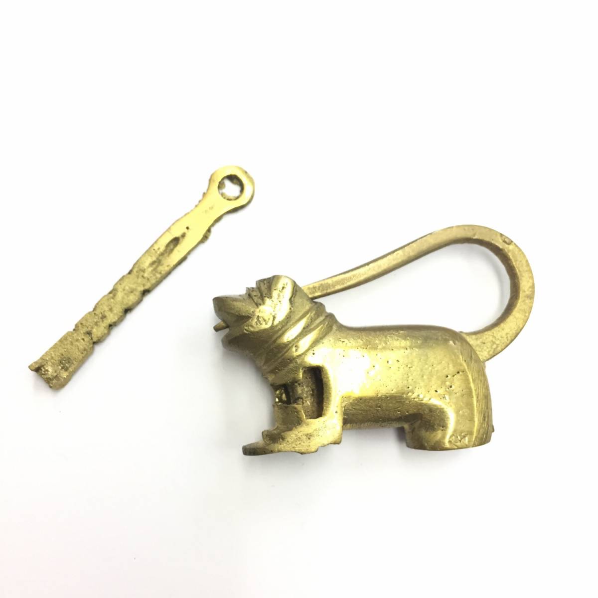 【南京錠】約4×5cm 動物デザイン 珍品 お宝!? アンティーク ビンテージ 骨董品 虎 猫 犬 アニマル タイガー トラ 鍵 ロック拍卖