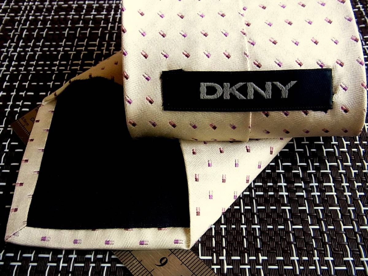 ・ω・ ★SALE★3461☆SALE☆780円■【DKNY】ダナキャランニューヨークのネクタイ拍卖