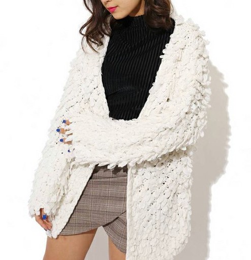 SPINNS ロング丈 ループ編み カーディガン モコモコ ホワイト拍卖