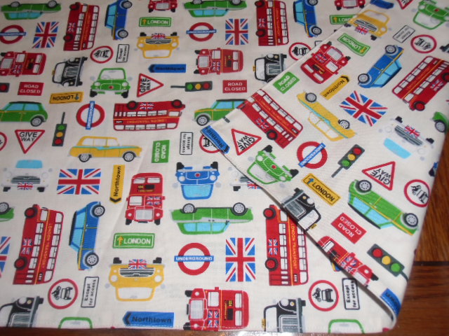 No.143 大判裏付ランチョンマット&巾着 ハンドメイド 40x60 ロンドン柄 男の子拍卖