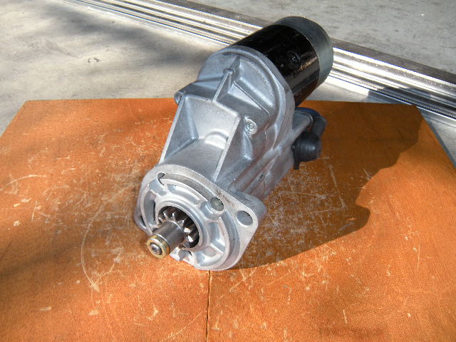 コマツ、産業機械用セルモーター(スターター)リビルト品 128000-9960~2、60081-31410拍卖