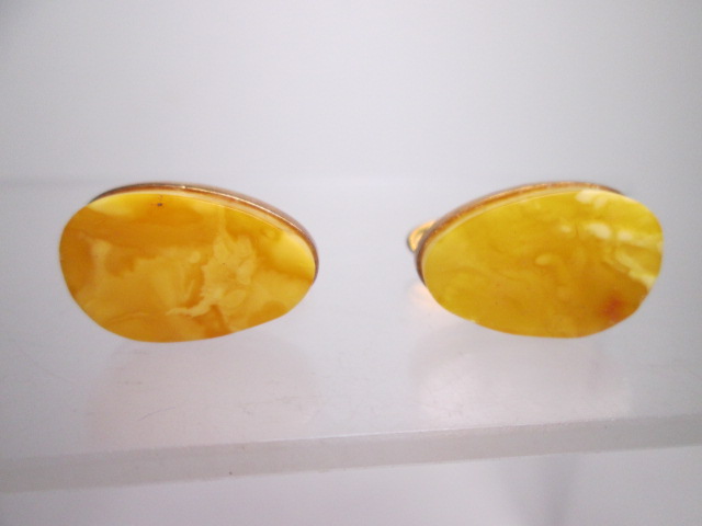 ☆刻印有 天然黄色琥珀のカフス 7,6g拍卖