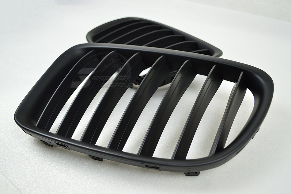 純正交換用 左右セット 取付簡単 在庫有 BMW E84 X1 SUV フロントグリル 2009-2014 マットブラック 艶消黒 ABS拍卖