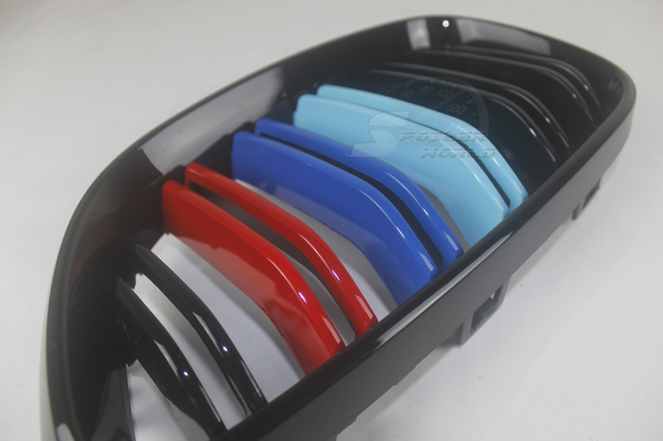 純正交換用 左右セット 取付簡単 在庫有 BMW F22/F23 F87 M LOOK フロントグリル 光沢黒+Mの3色カラー 2014-2020拍卖