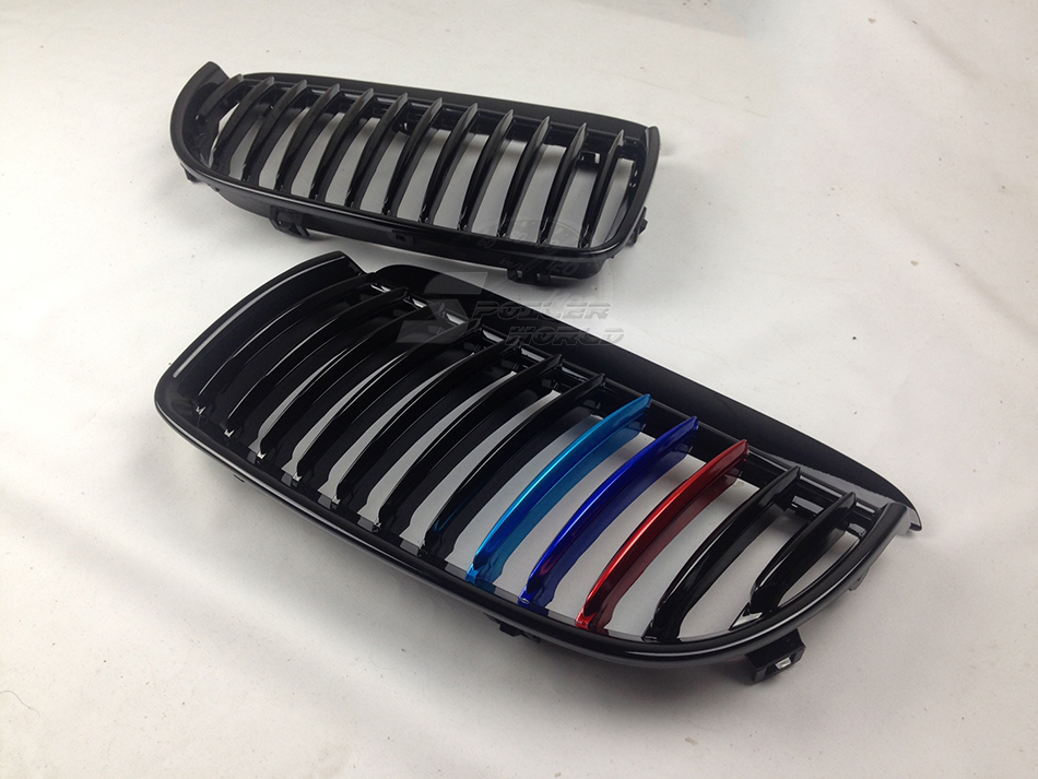 純正交換用 左右セット 取付簡単 在庫有 欧風Pタイプ E90 E91前期 フロントグリル 光沢黒+金属風Mの3色拍卖