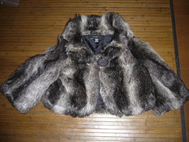 123-106♀: ZARA BASIC ザラ ベーシック フェイクファー ジャケット size.M 色.黒グレー 拍卖
