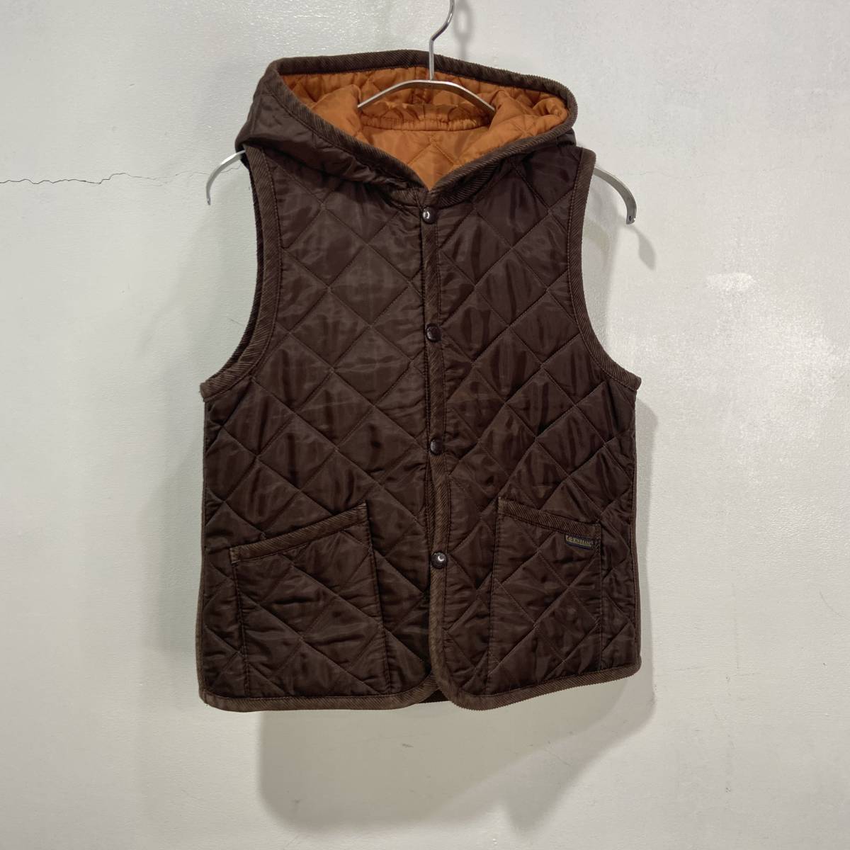 送料無料☆LAVENHAM☆ラベンハム☆キルティングリバーシブル中綿入りフーテッドベスト☆イギリス製☆オレンジ☆ブラウン☆36☆S☆A23拍卖