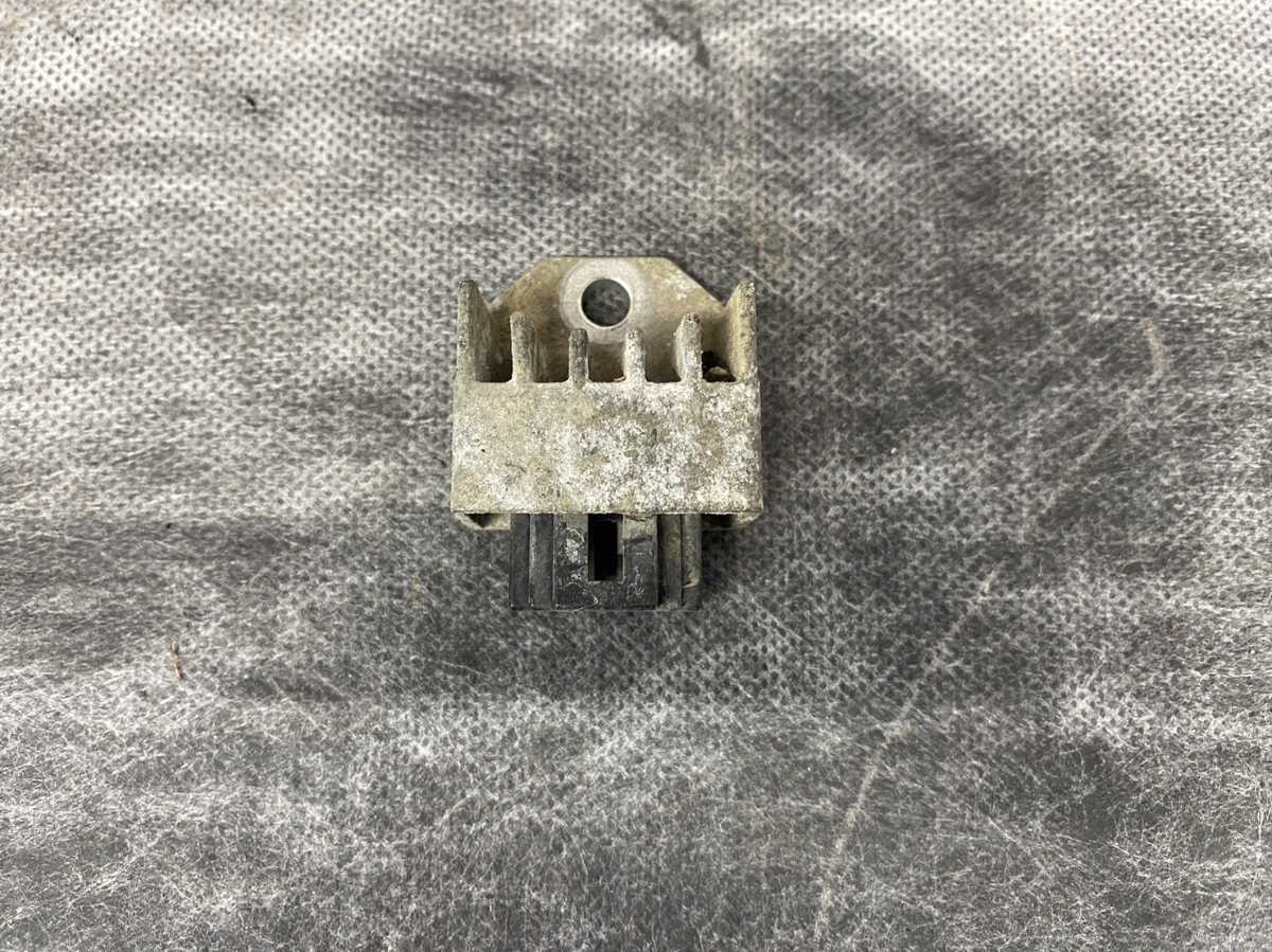 ホンダ NS1 NS-1 AC12 レギュレーター コンピューター CDI 電装 2スト HONDA 純正 部品 パーツ NSR Nチビ拍卖