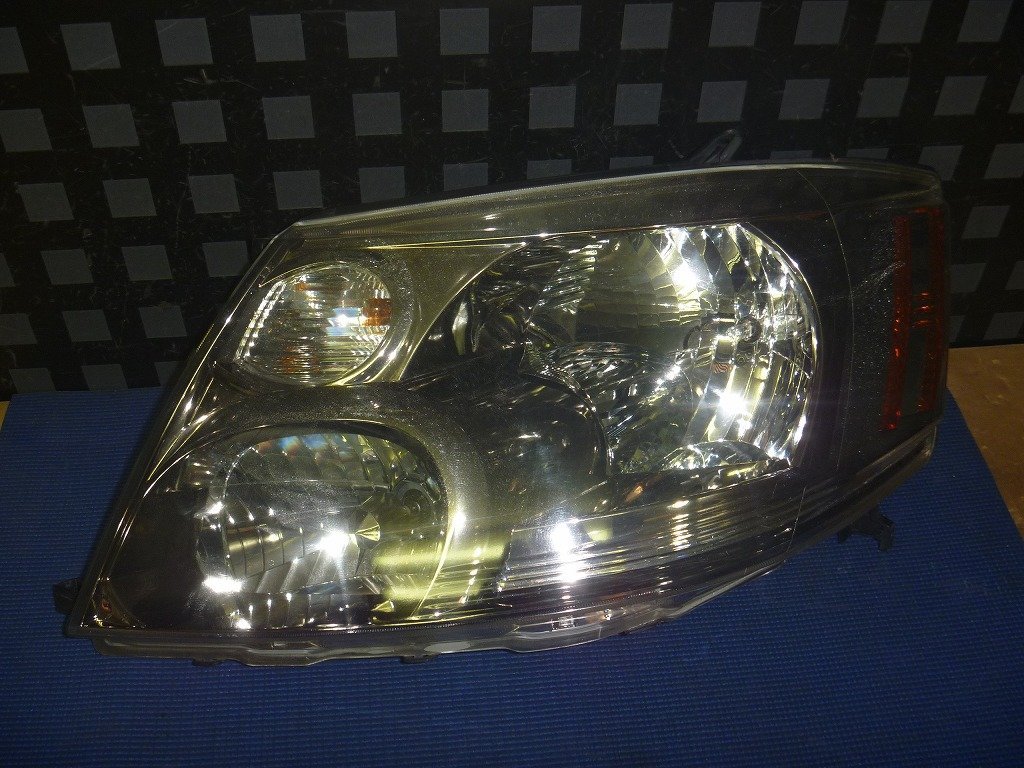 #0747 ANH10 アルファード 左ヘッドライト HID点灯確認済 ★拍卖