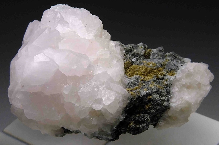 ☆☆ マンガノカルサイト (蛍光) <ブルガリア> 9 ☆☆拍卖