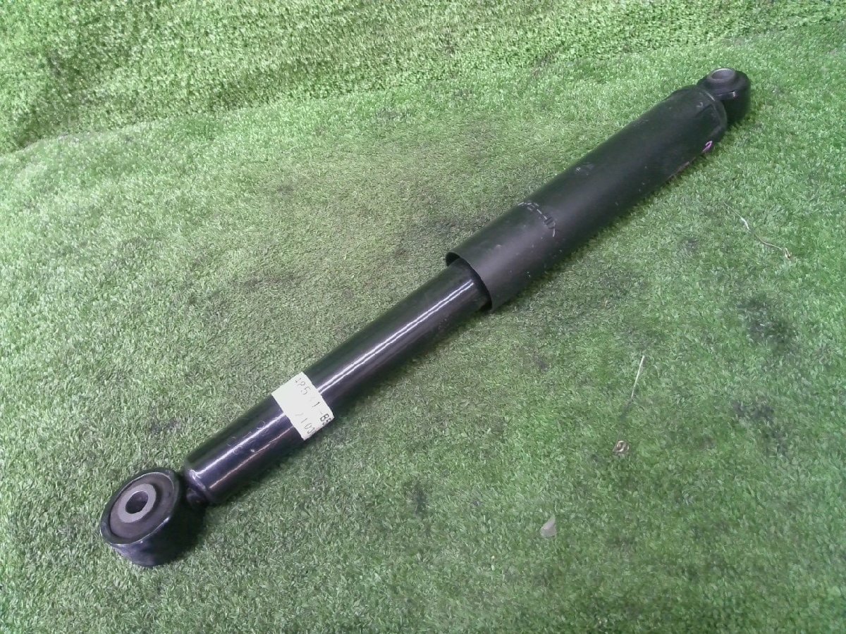 サンバー EBD-S321B 320 330 331 V G 右後ろ 右リア ショックアブソーバー KF-VE S28 R1年 48530-B9255拍卖