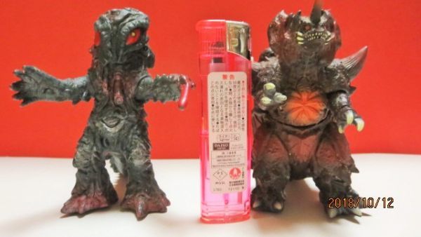 ヘドラ&デストロイアミニソフビ中古品2体セット拍卖
