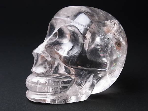 ネパール ガネッシュヒマール産 ヒマラヤ水晶製 虹入り どくろ スカルクォーツ 238g 箱付き拍卖