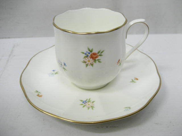 NARUMI CHINA ナルミ カップ&ソーサー 花柄 フラワー ミニサイズ 金縁 白 ホワイト拍卖