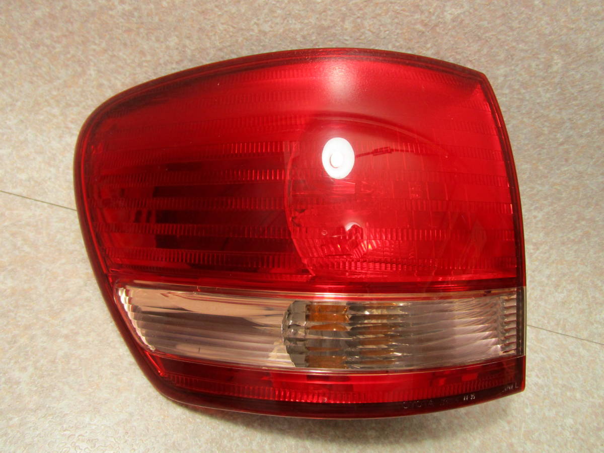イプサム ACM21W テールランプ 左 KOITO 44-35 ◎状態劣悪拍卖