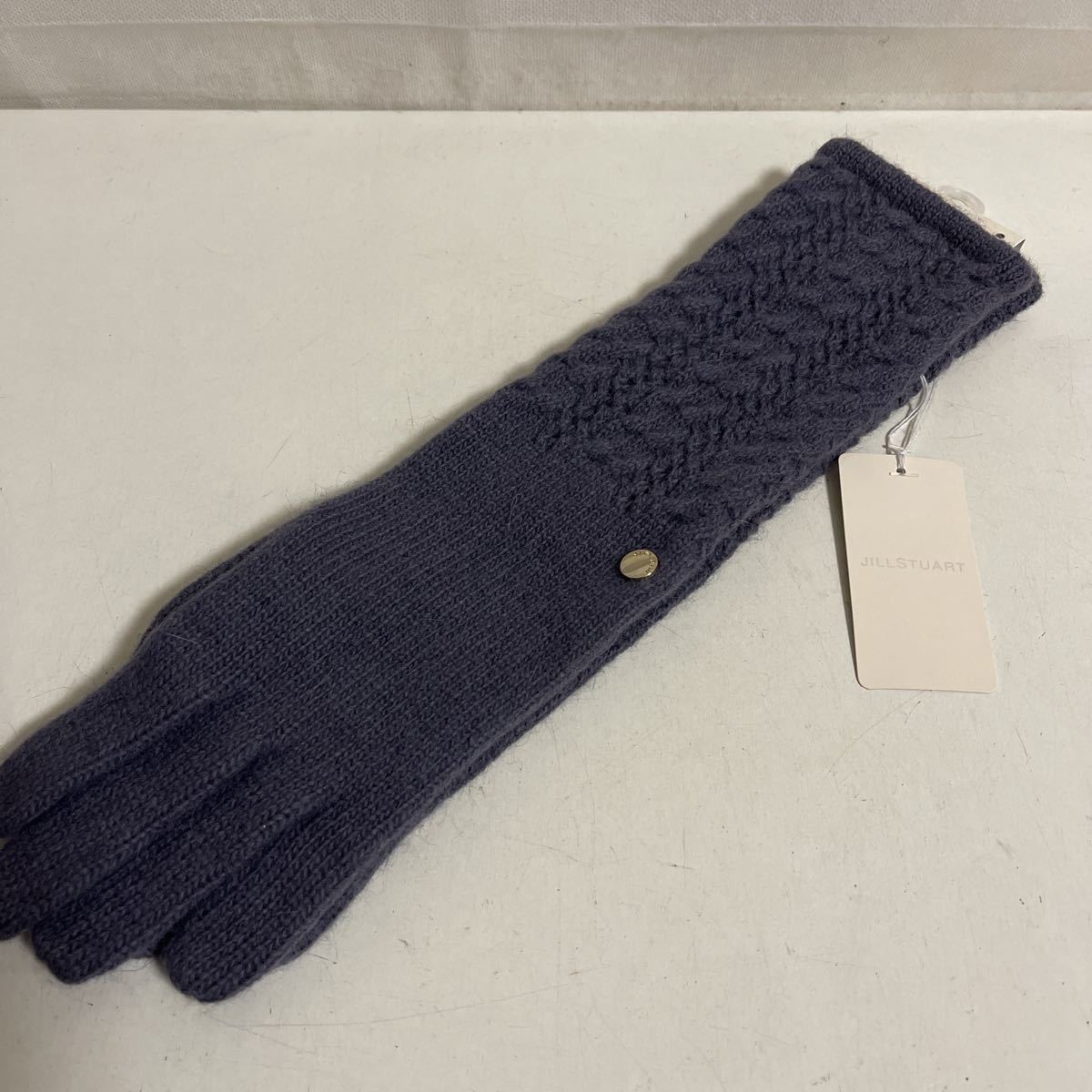 新品未使用タグ付き、ジルスチュアート JILLSTUART 手袋。拍卖