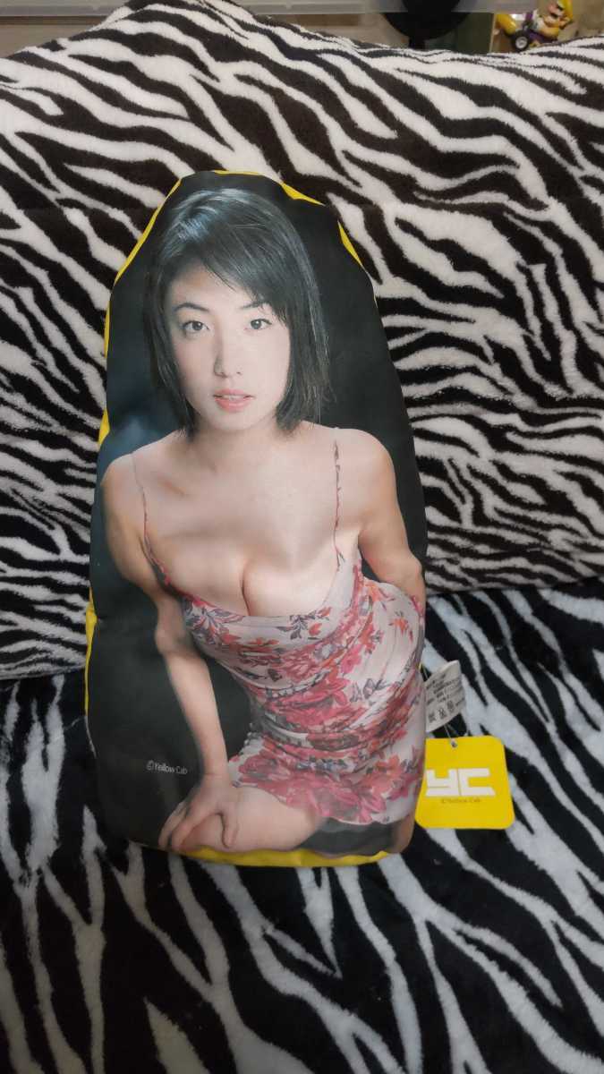 当時物イエローキャブMEGUMEミニクッション拍卖