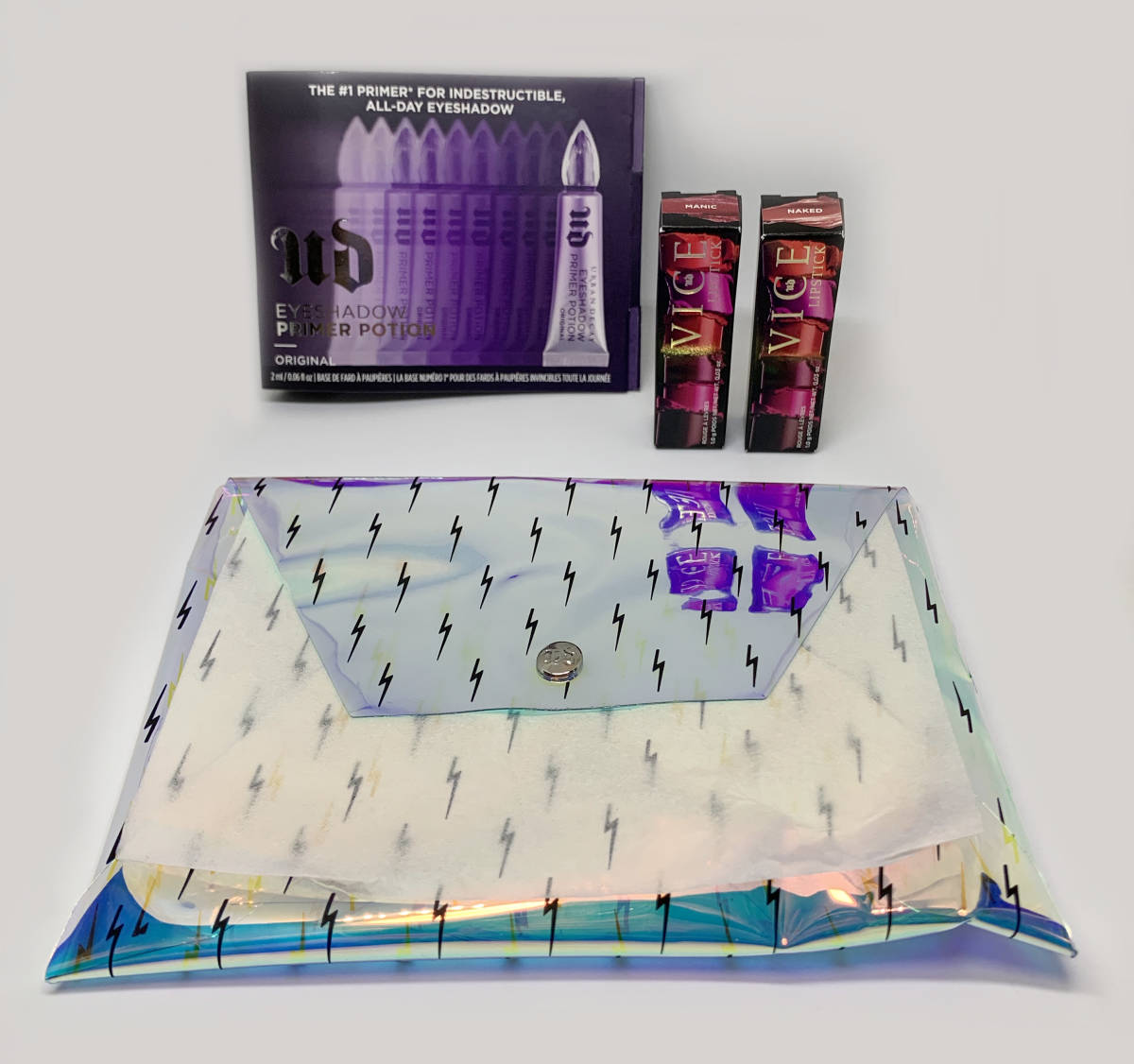 即決★新品 アーバンディケイ URBAN DECAY 4点セット アイシャドウ プライマーポーション リップスティック 口紅 ルージュ ポーチ拍卖