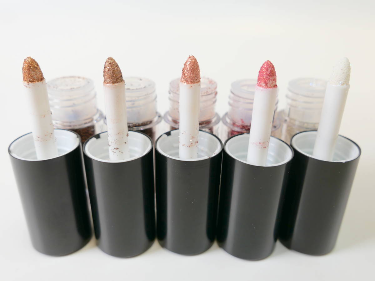 ♪訳ありコスメ★オリーブヤング WAKEMAKE ウエイクメイク FOIL SHADOW フォイル アイシャドー 5色セット拍卖